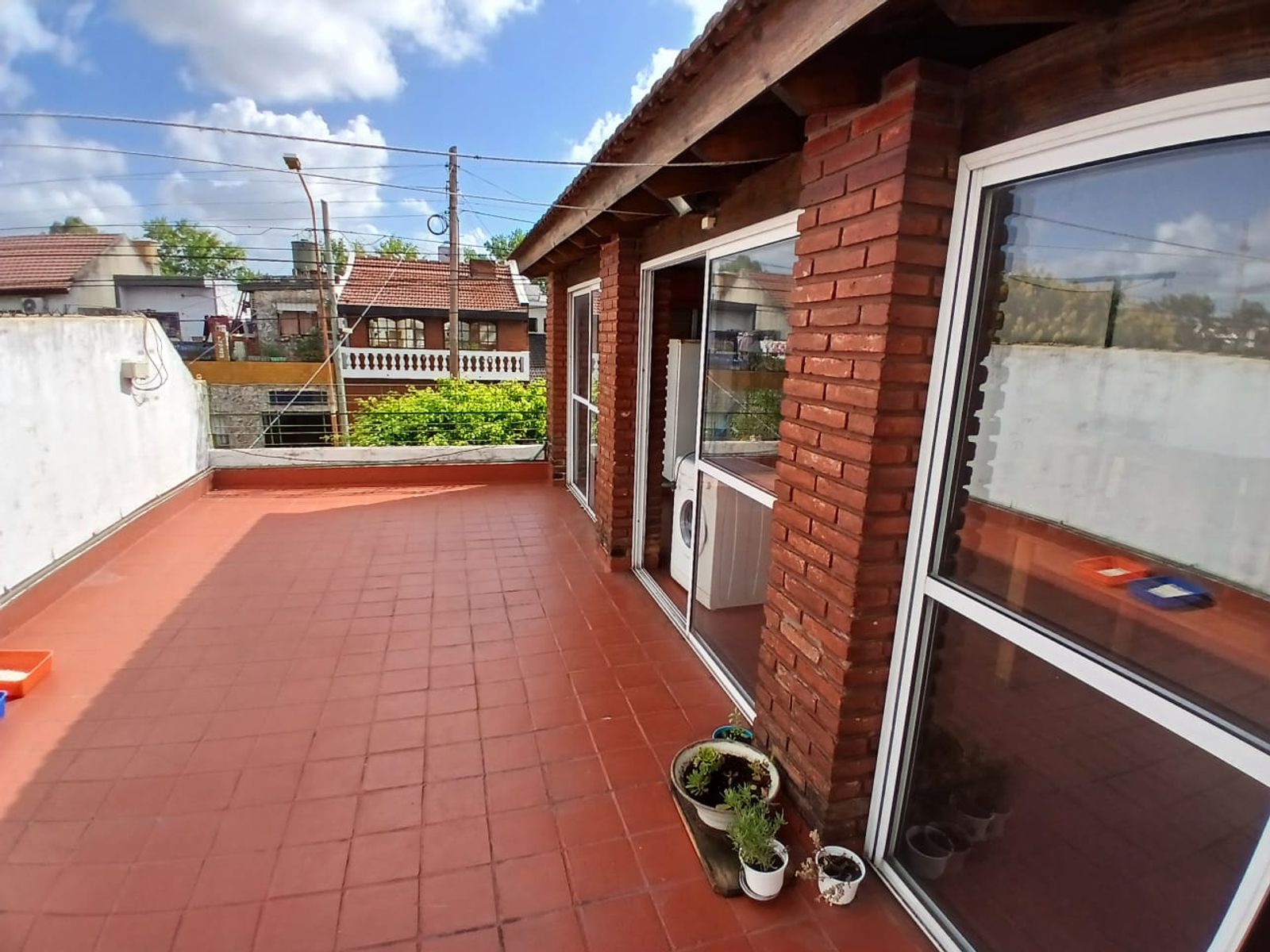 VENTA PH 3 AMBIENTES CON PATIO RAMOS MEJIA — foto 3
