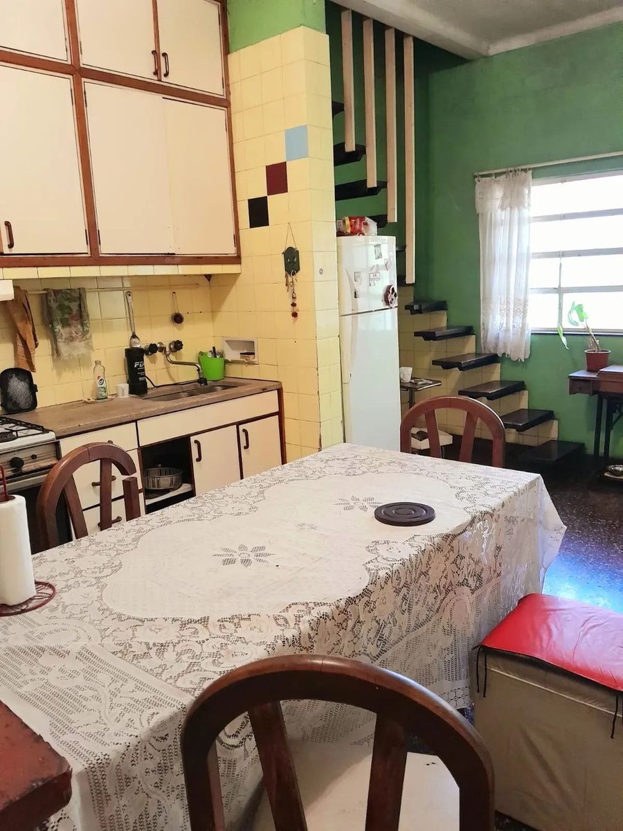 Venta Casa 6 Ambientes en Isidro Casanova - 5