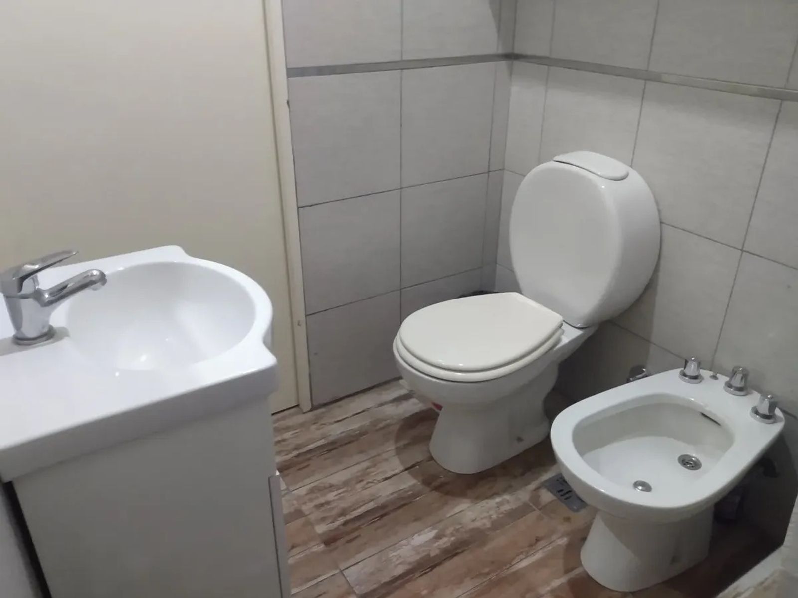VENTA - PH 3 AMBIENTES CON PATIO Y COCHERA - 3