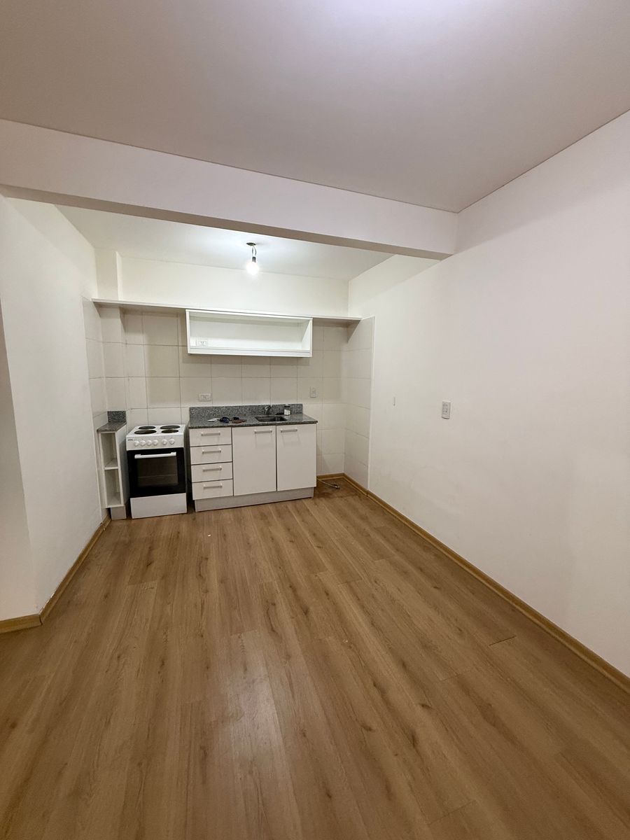 Alquiler departamento 2 ambientes Ramos Mejia - 2