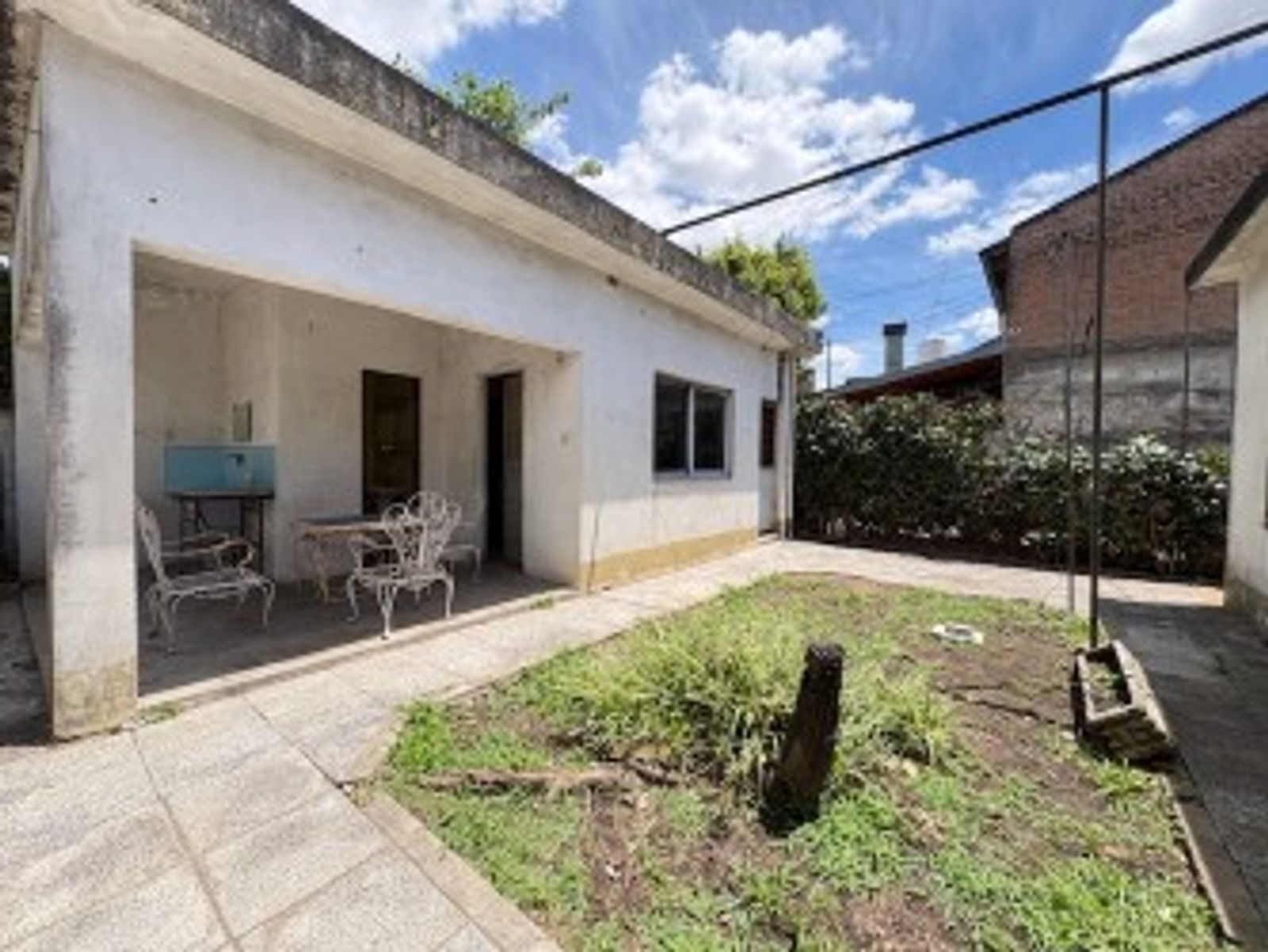 VENTA -CASA 3 AMBIENTES CON PARQUE VILLA LUZURIAGA - 13