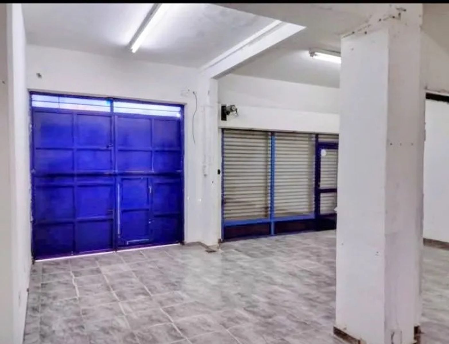 ALQUILER - LOCAL COMERCIAL HAEDO - 16