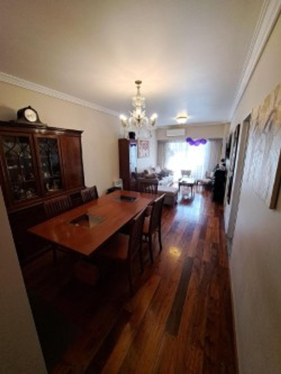 VENTA - DEPARTAMENTO 4 AMBIENTES CON BALCON Y COCHERA RAMOS MEJIA - 11