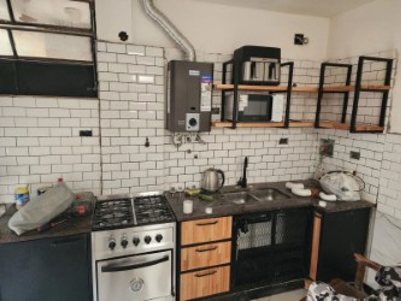 VENTA - DEPARTAMENTO 3 AMBIENTES REFRACCIONADO CON PATIO RAMOS MEJIA - 1