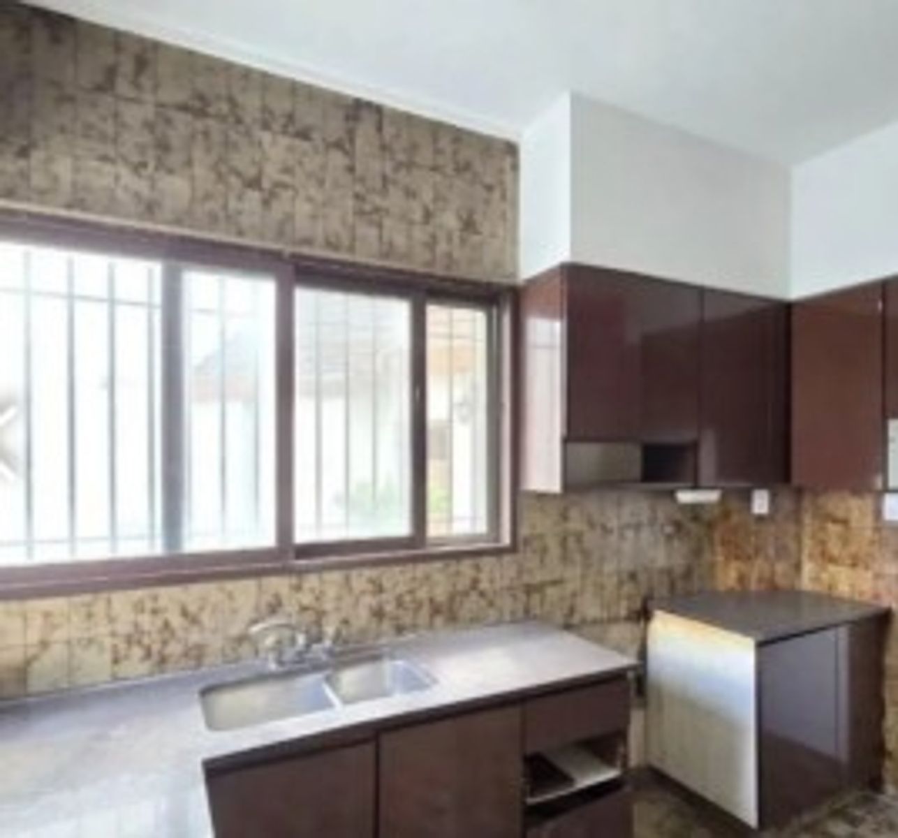 VENTA - CASA 4 AMBIENTES MAS LOCAL COMERCIAL RAMOS MEJIA - 15