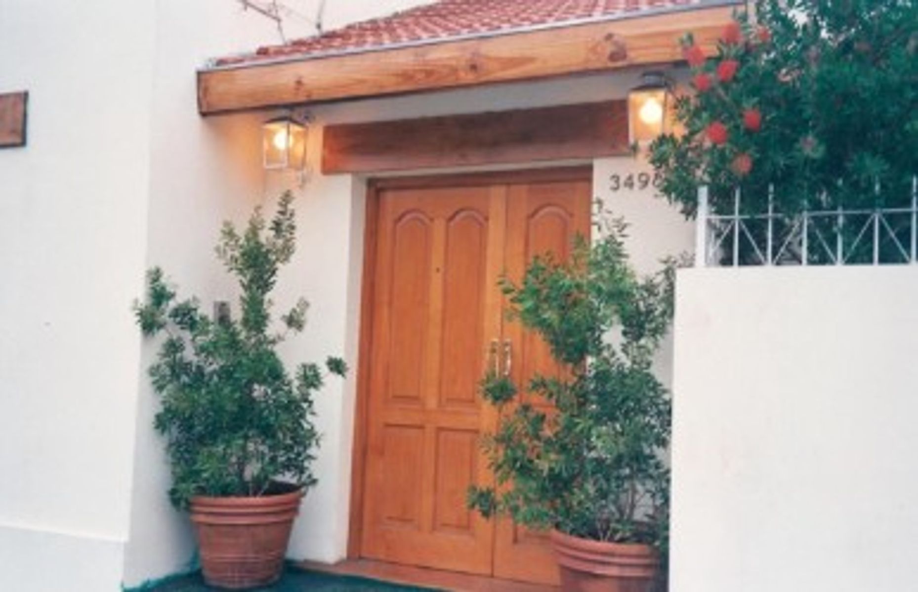 VENTA - CHALET 5 AMBIENTES CON COCHERA CASTELAR - 2