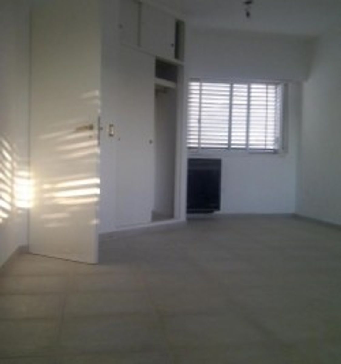 VENTA - CHALET 5 AMBIENTES CON COCHERA CASTELAR - 3