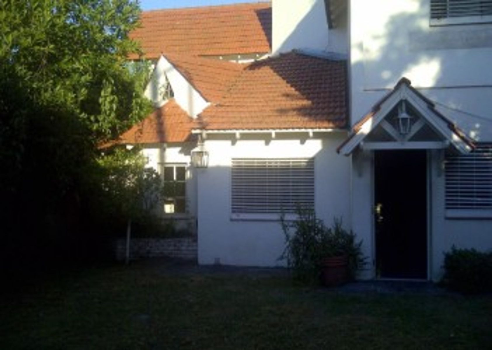 VENTA - CHALET 5 AMBIENTES CON COCHERA CASTELAR - 14