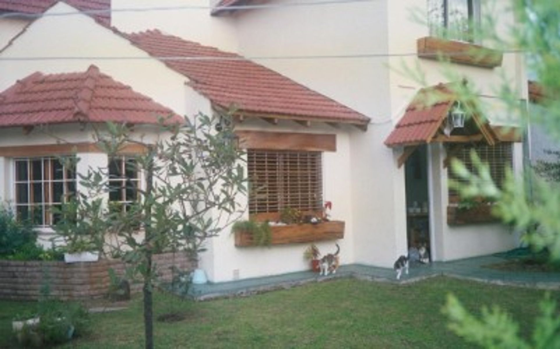 VENTA - CHALET 5 AMBIENTES CON COCHERA CASTELAR - 18