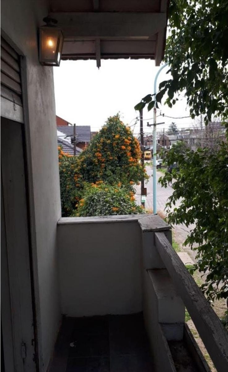 VENTA - CHALET 5 AMBIENTES CON COCHERA CASTELAR - 29