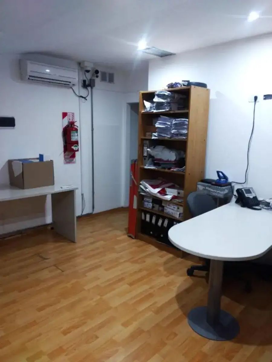 VENTA GALPON INDUSTRIAL VILLA ORTUZAR - 4
