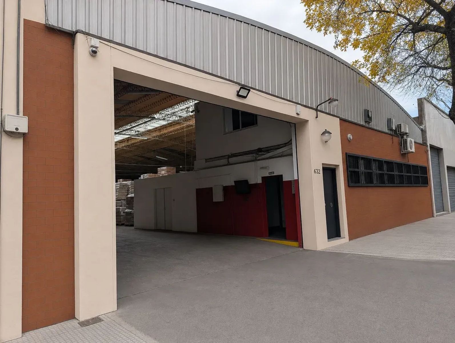 VENTA GALPON INDUSTRIAL VILLA ORTUZAR - 7
