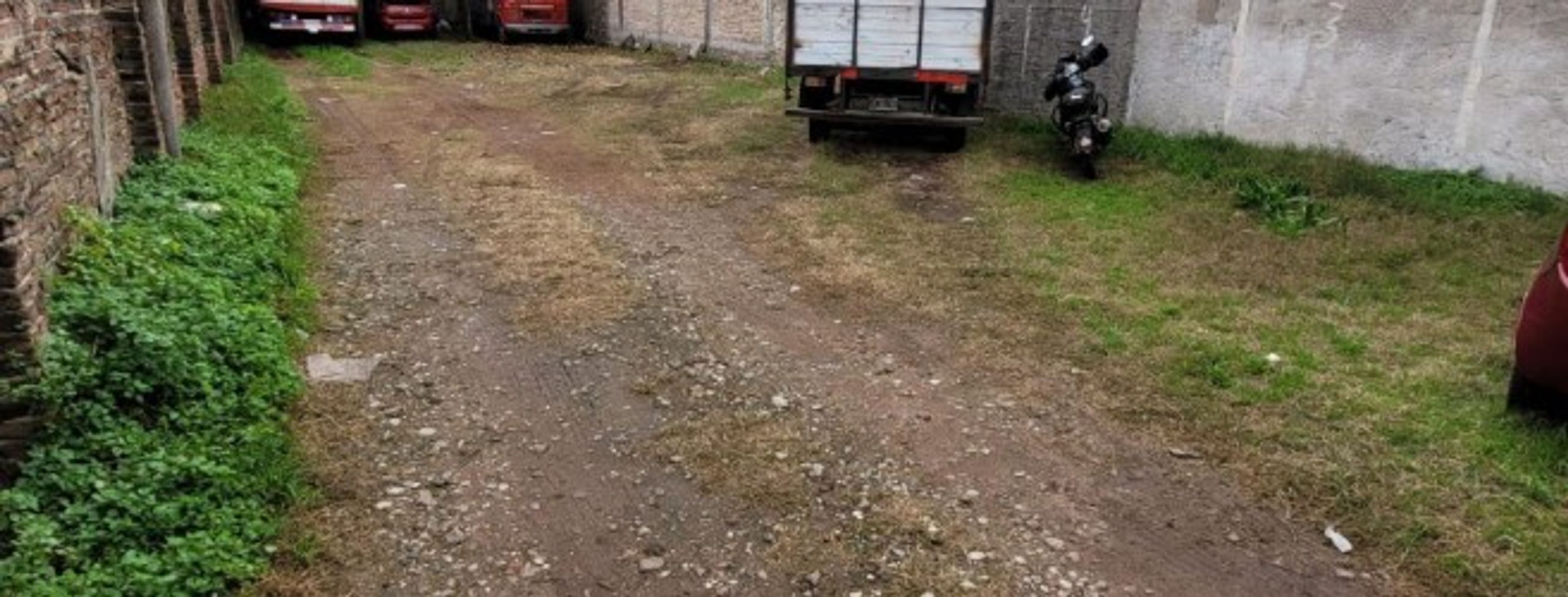 Venta - Lote de Terreno Isidro Casanova - 2