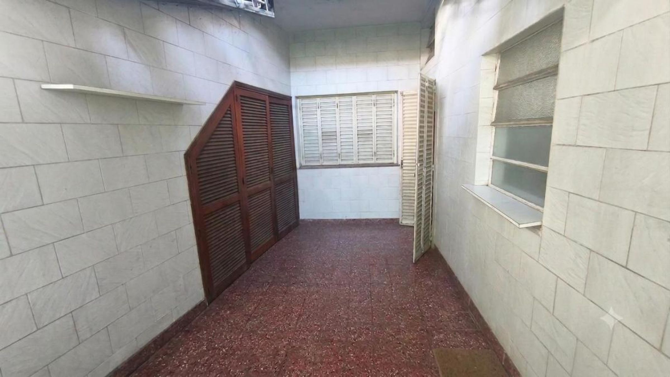 VENTA -CASA 4 AMBIENTES CON JARDIN, TERRAZA Y COCHERA CIUDADELA - 4