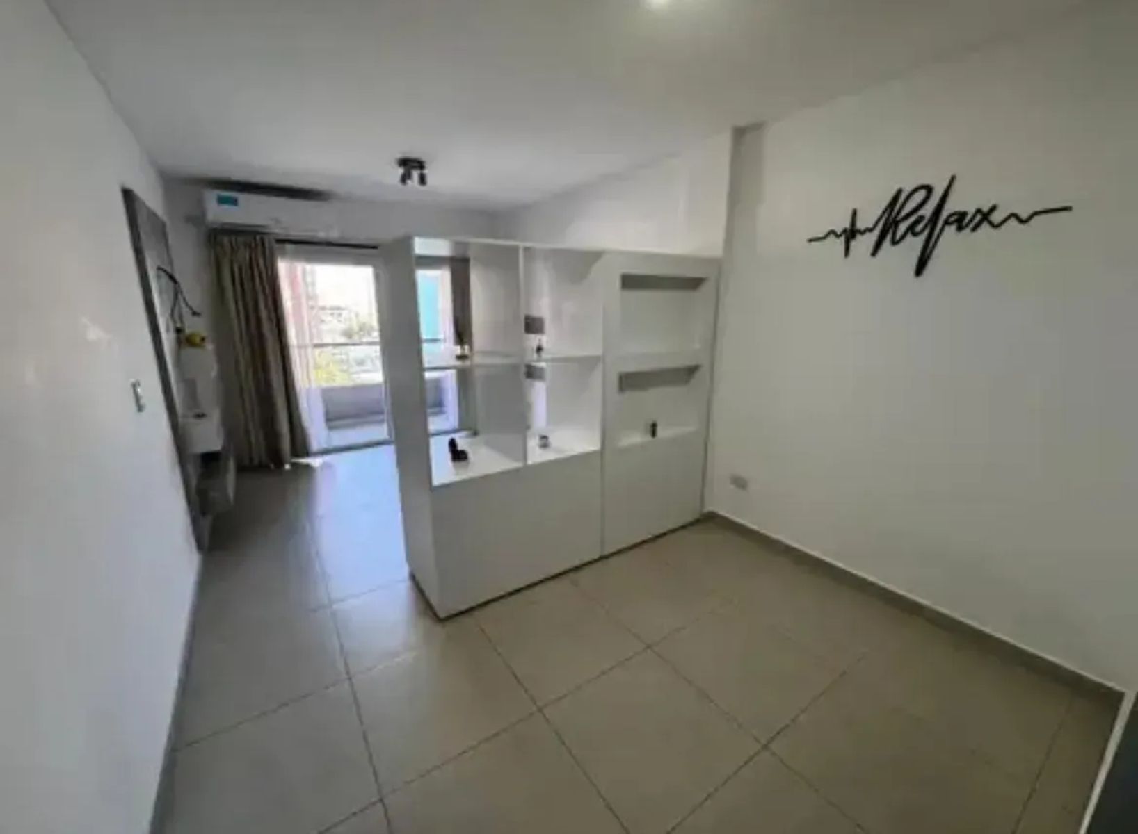 ALQUILER - DEPARTAMENTO MONOAMBIENTE CON BALCON MORON - 1