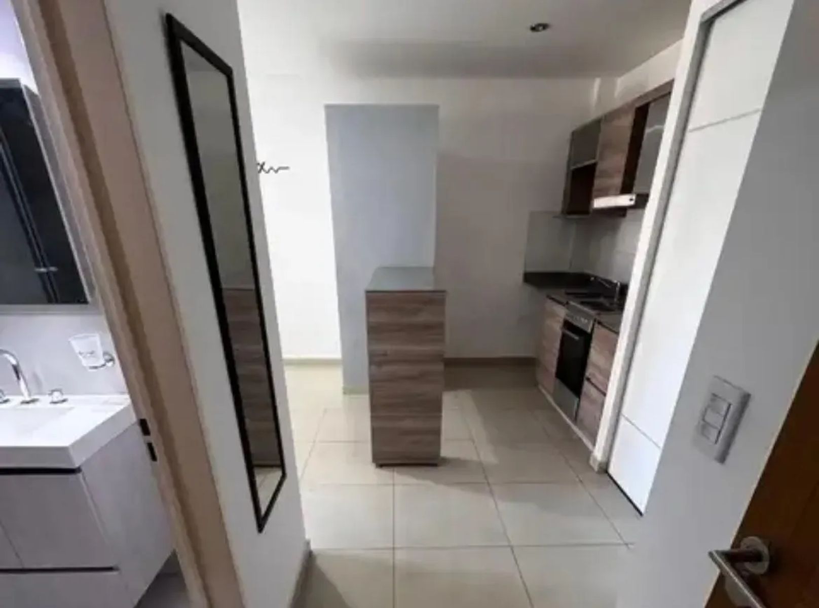 ALQUILER - DEPARTAMENTO MONOAMBIENTE CON BALCON MORON - 6
