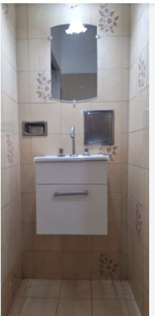 VENTA - CASA CON DOS DEPARTAMENTOS 3 AMBIENTES CASTELAR - 17