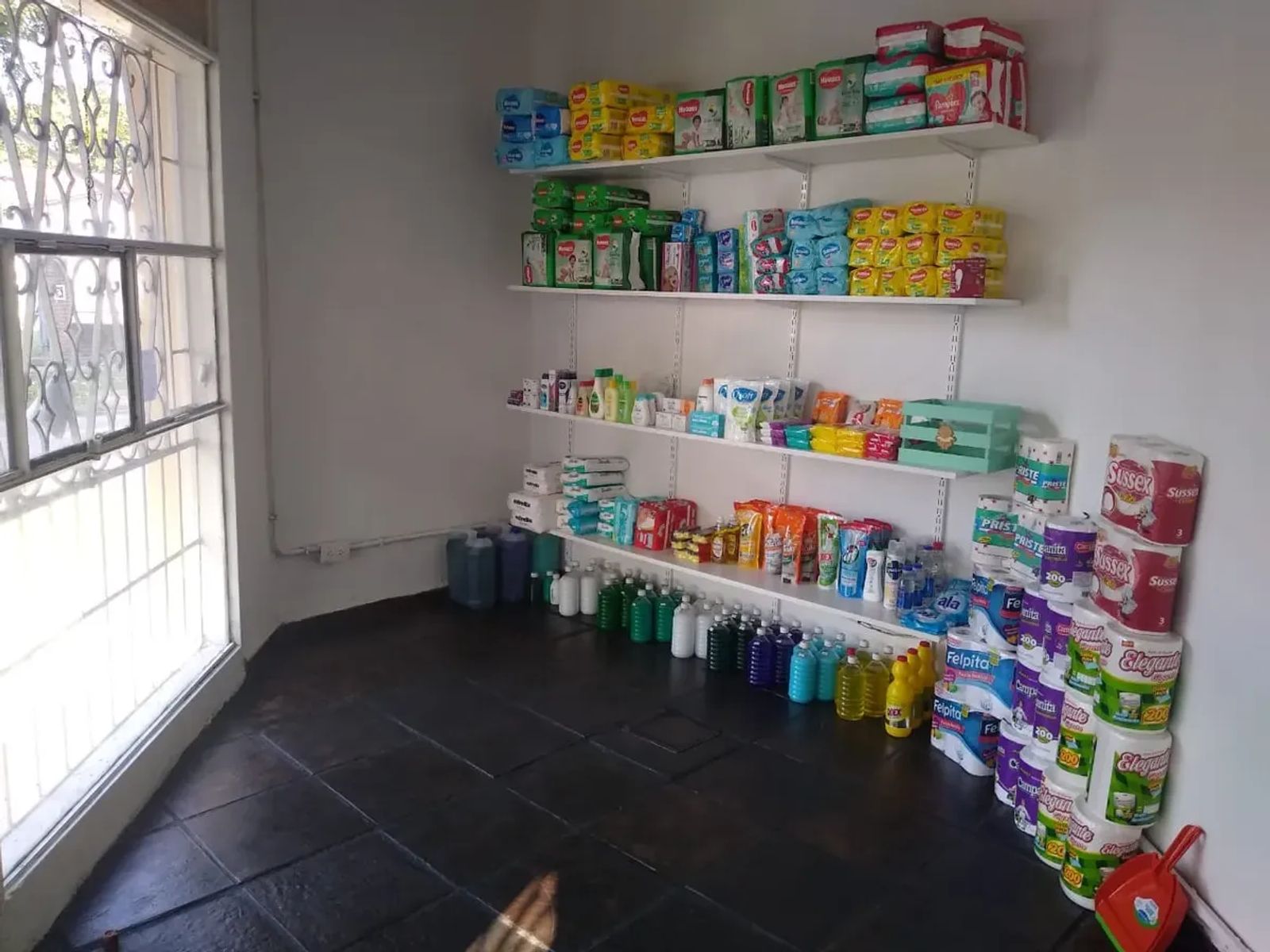 Alquiler Local Comercial Ituzaingo - 4