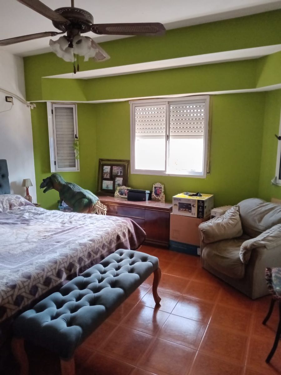 Venta Ramos Mejia Triplex al frente 4 ambientes con garage y terraza - 20