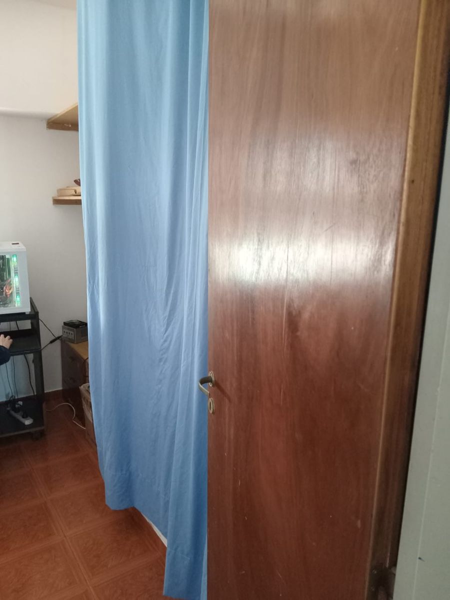 Venta Ramos Mejia Triplex al frente 4 ambientes con garage y terraza - 23