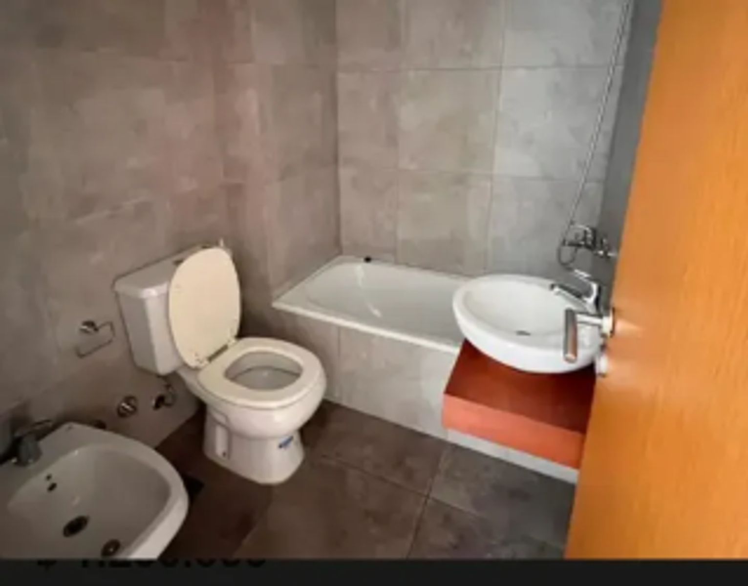 ALQUILER - DEPARTAMENTO 2 AMBIENTES CON BALCON Y COCHERA ITUZAINGO - 9