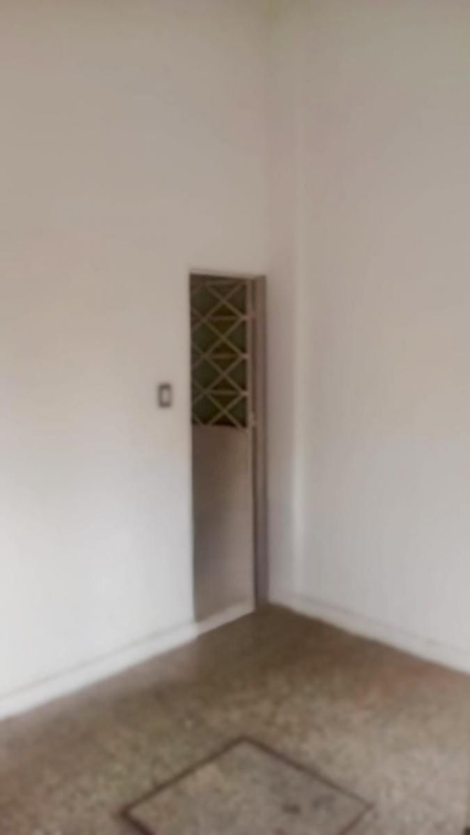 VENTA - LOCAL COMERCIAL OPORTUNIDAD RAMOS MEJIA — foto 4