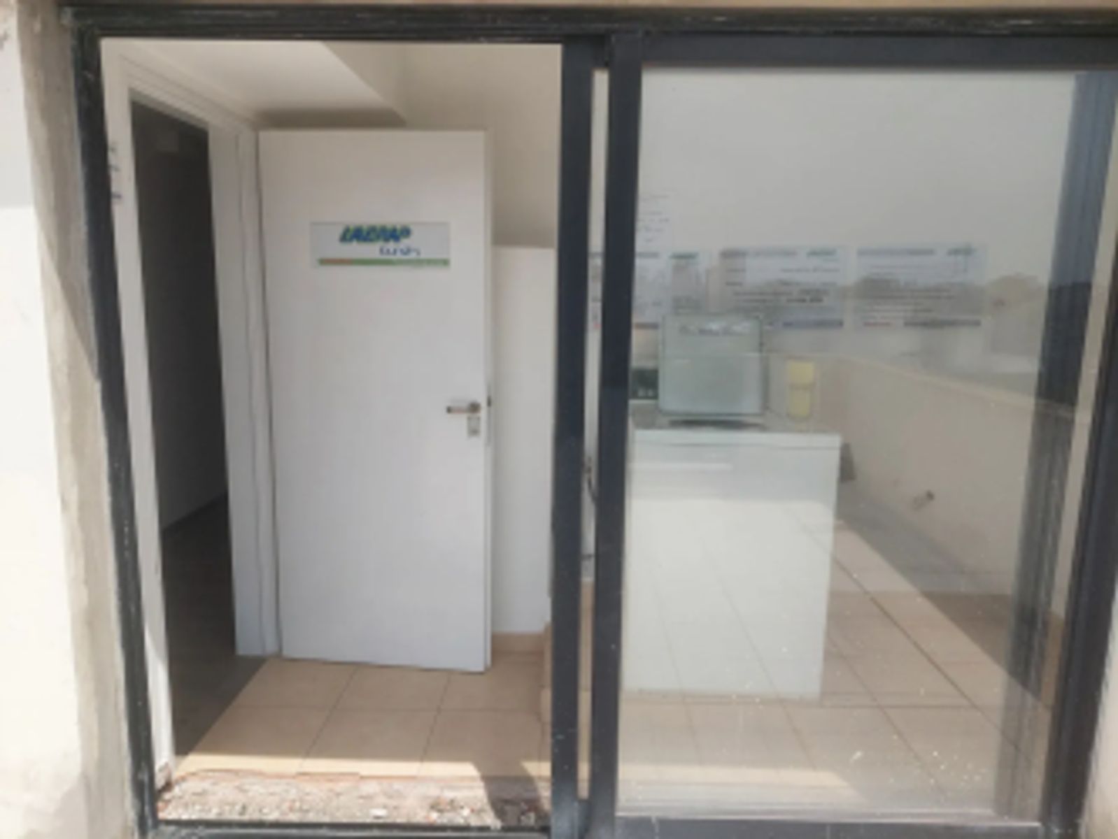 VENTA - DEPARTAMENTO MONOAMBIENTE CON TERRAZA FLORESTA — foto 4