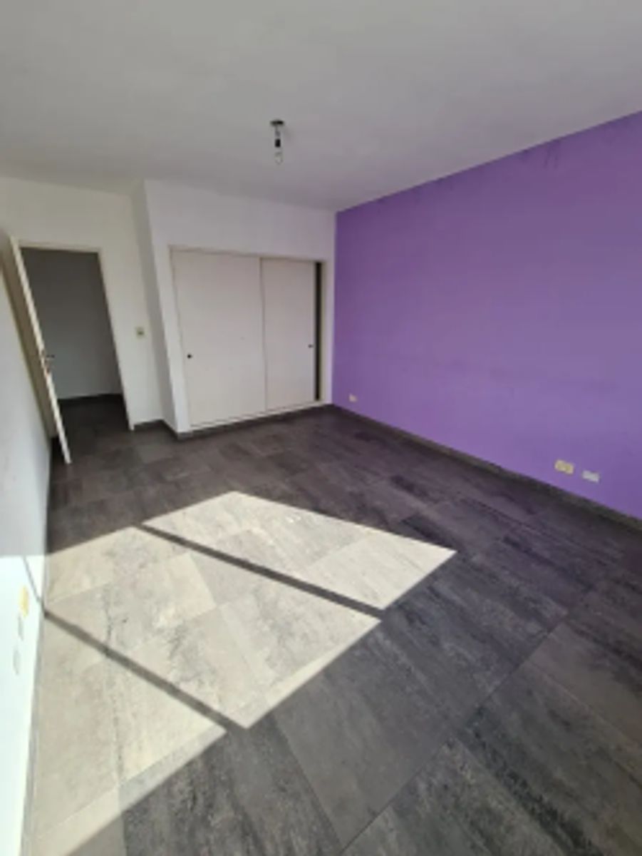 Alquiler - Oficina Comercial Con Cochera Ituzaingo — foto 3