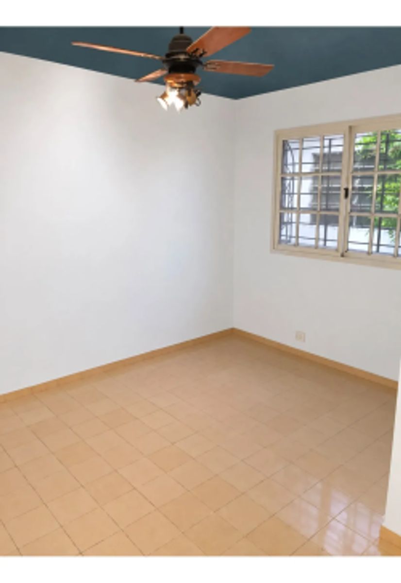 Alquiler - Chalet 3 Ambientes Con Jardin Y Cochera Ituzaingo — foto 8