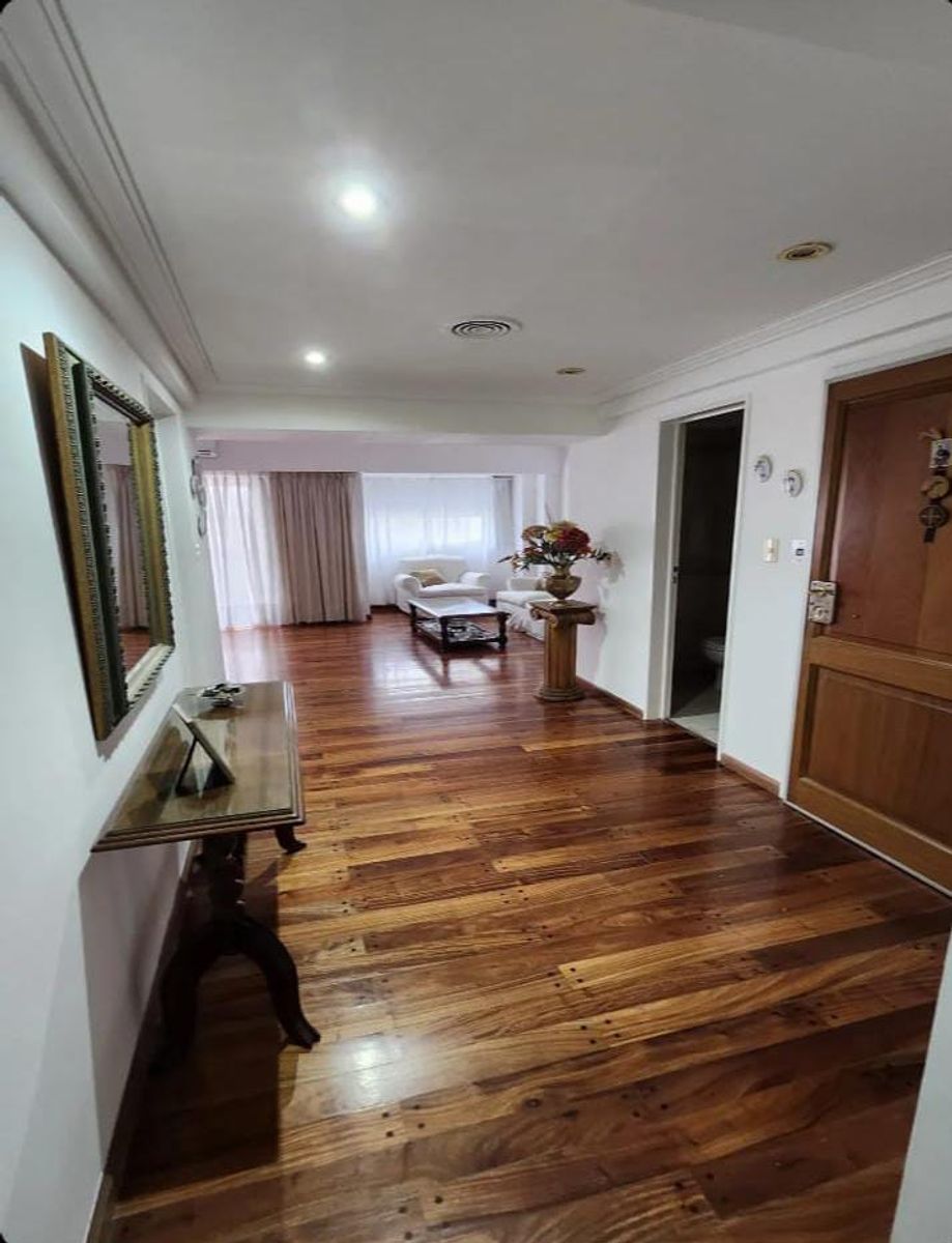 VENTA - DEPARTAMENTO 4 AMBIENTES CON COCHERA Y BALCON RAMOS MEJIA - 8