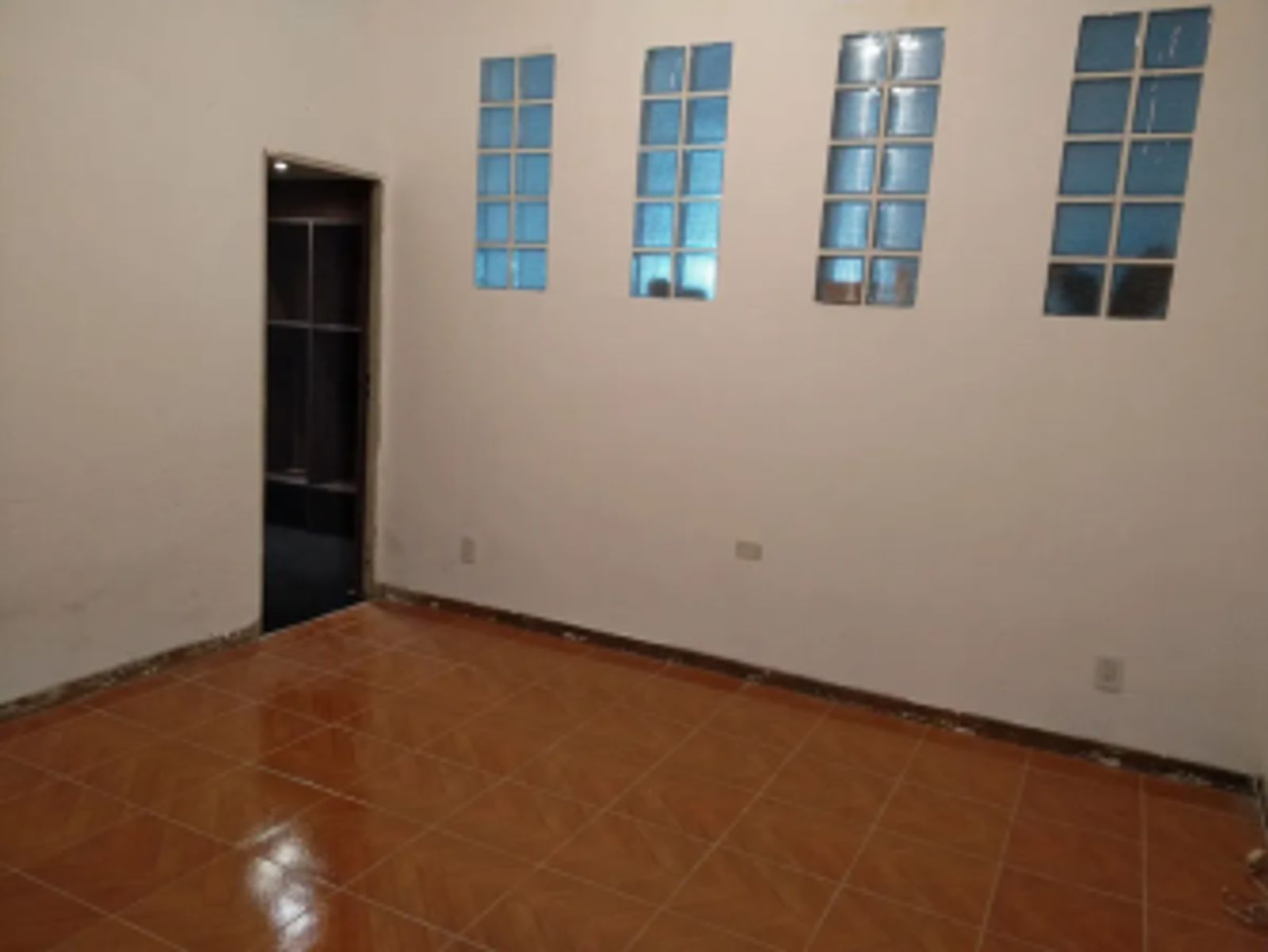 Venta - PH 4 Ambientes Con Cochera Moron - 3
