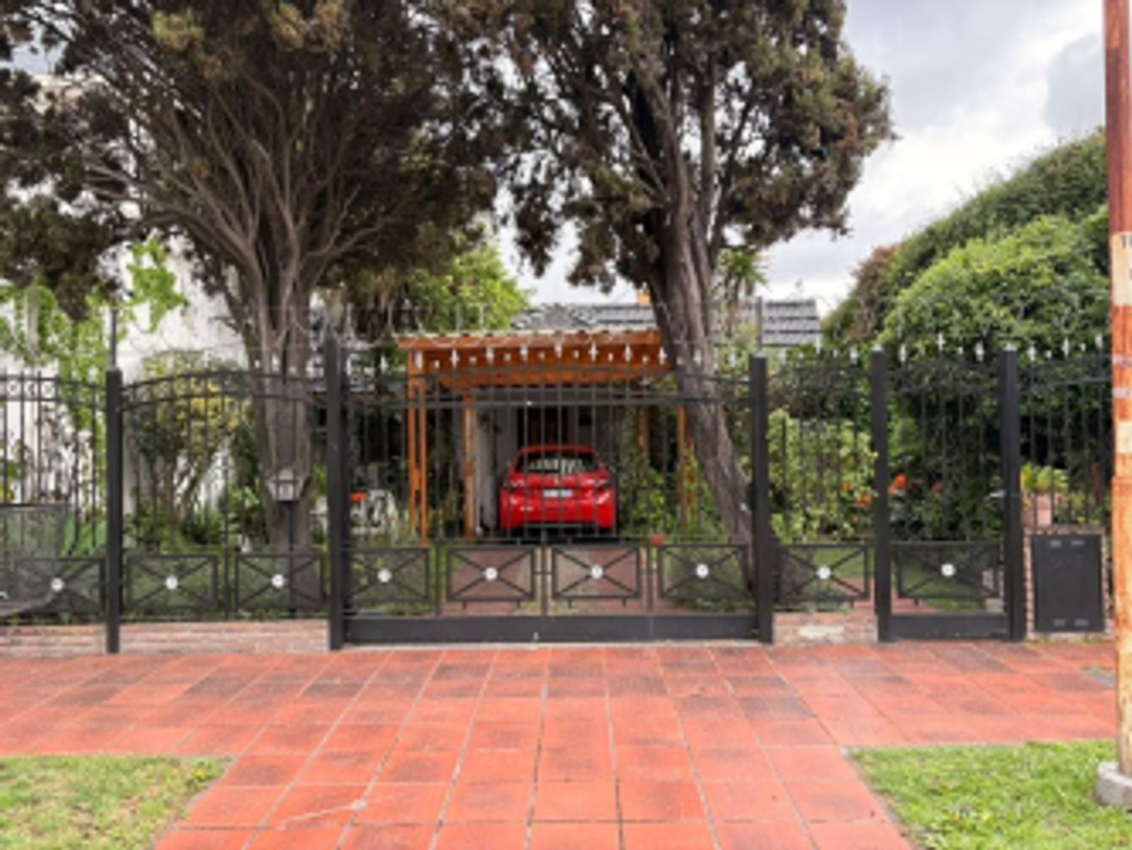 Venta - Casa 3 Ambientes Con Jardin y Cochera San Justo — foto 8