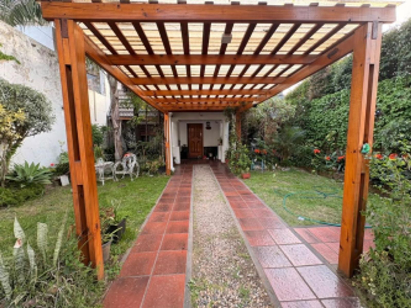 Venta - Casa 3 Ambientes Con Jardin y Cochera San Justo — foto 9