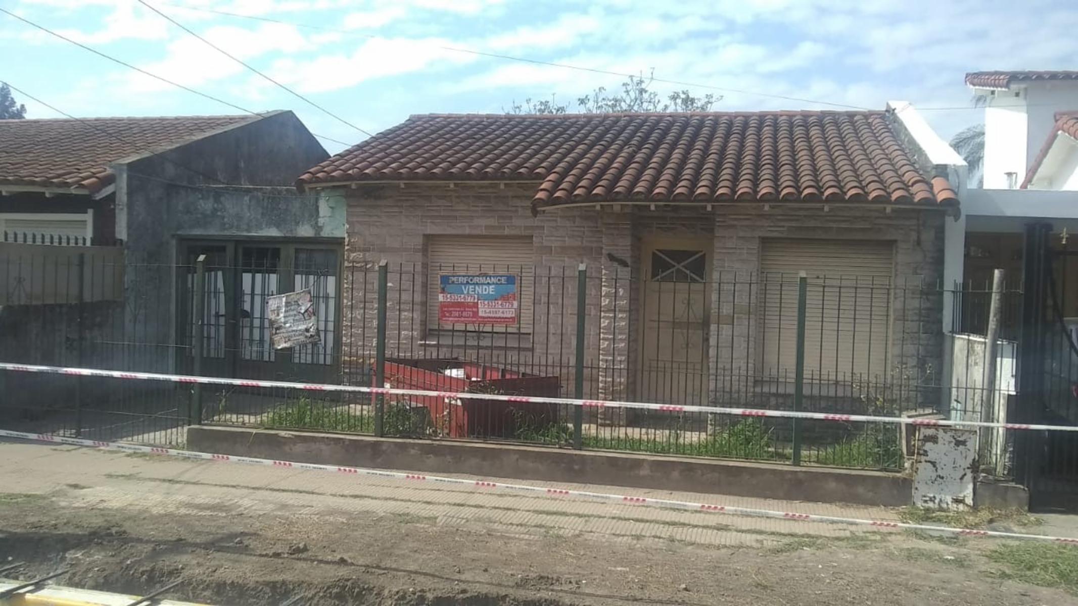 Casa en Venta en Villa Luzuriaga, La Matanza, Buenos Aires — foto 2
