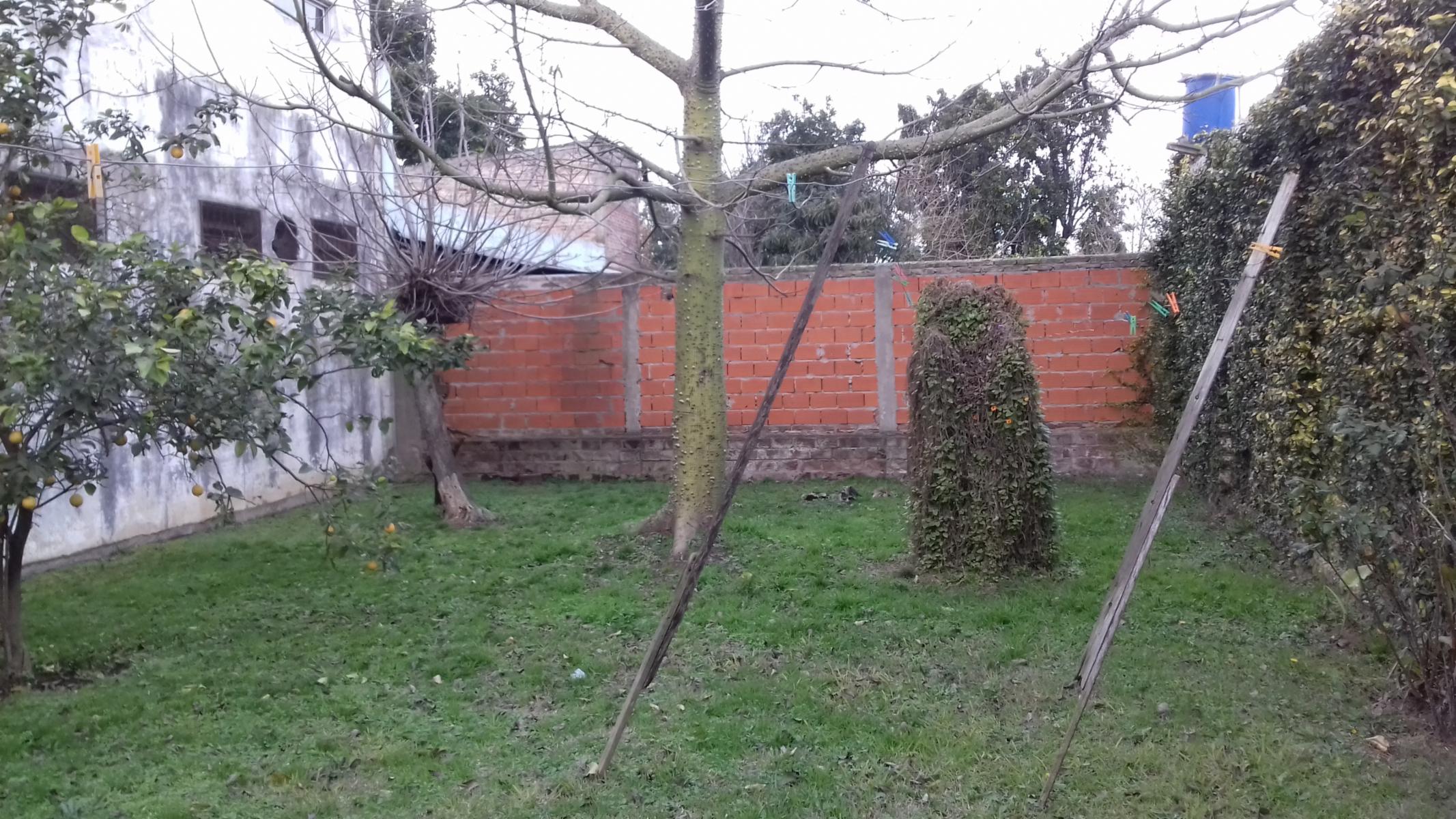 Casa con Planos y Escritura. — foto 8