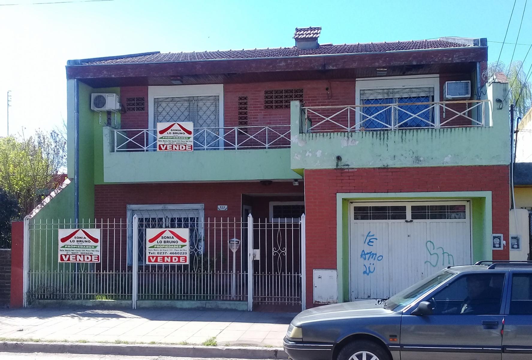 Casa de dos plantas Paso del Rey Norte — foto 2