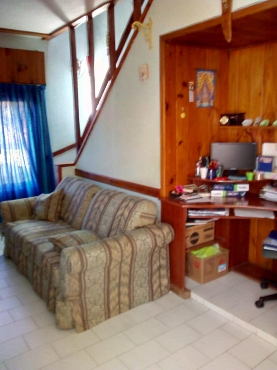 Casa de dos plantas Paso del Rey Norte — foto 4