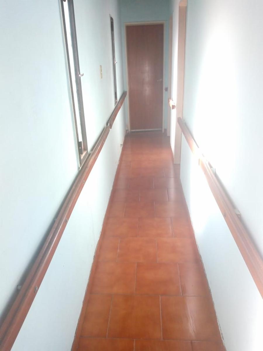 Casa de dos plantas Paso del Rey Norte — foto 9