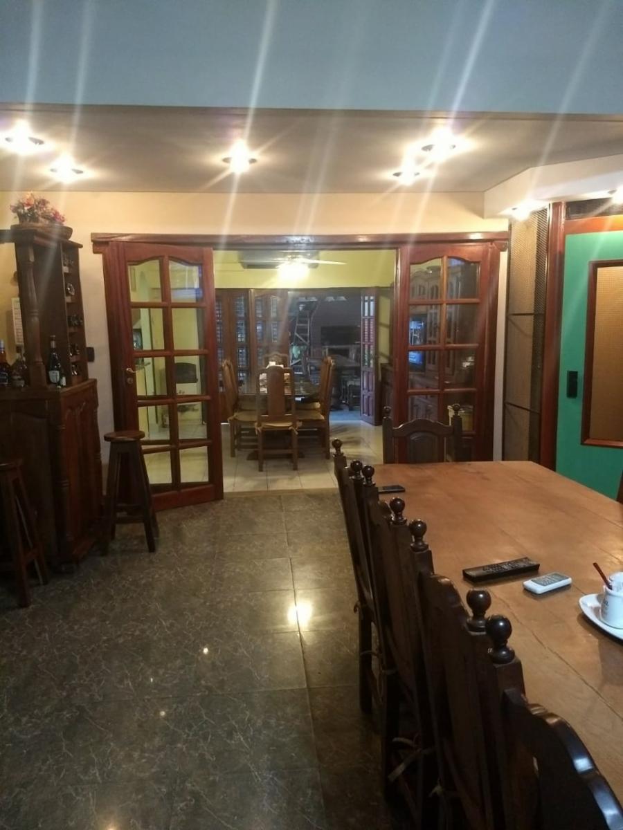 Hermosa casa con 5 dormitorios en Moreno Sur. — foto 4