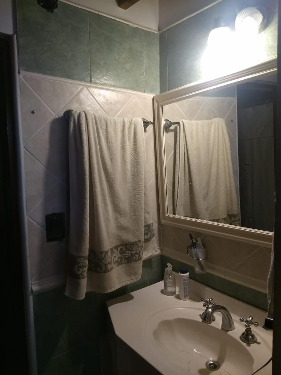 Hermosa casa con 5 dormitorios en Moreno Sur. — foto 13