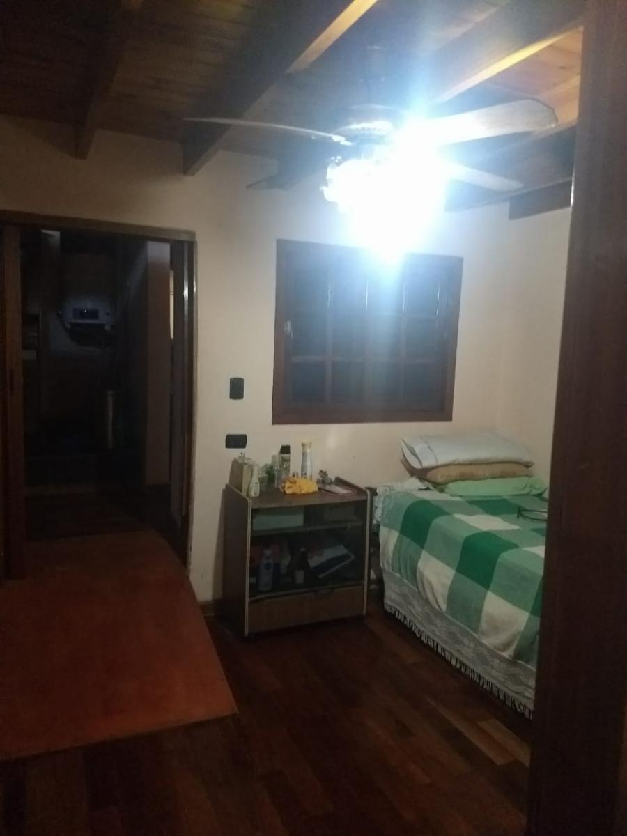Hermosa casa con 5 dormitorios en Moreno Sur. — foto 14