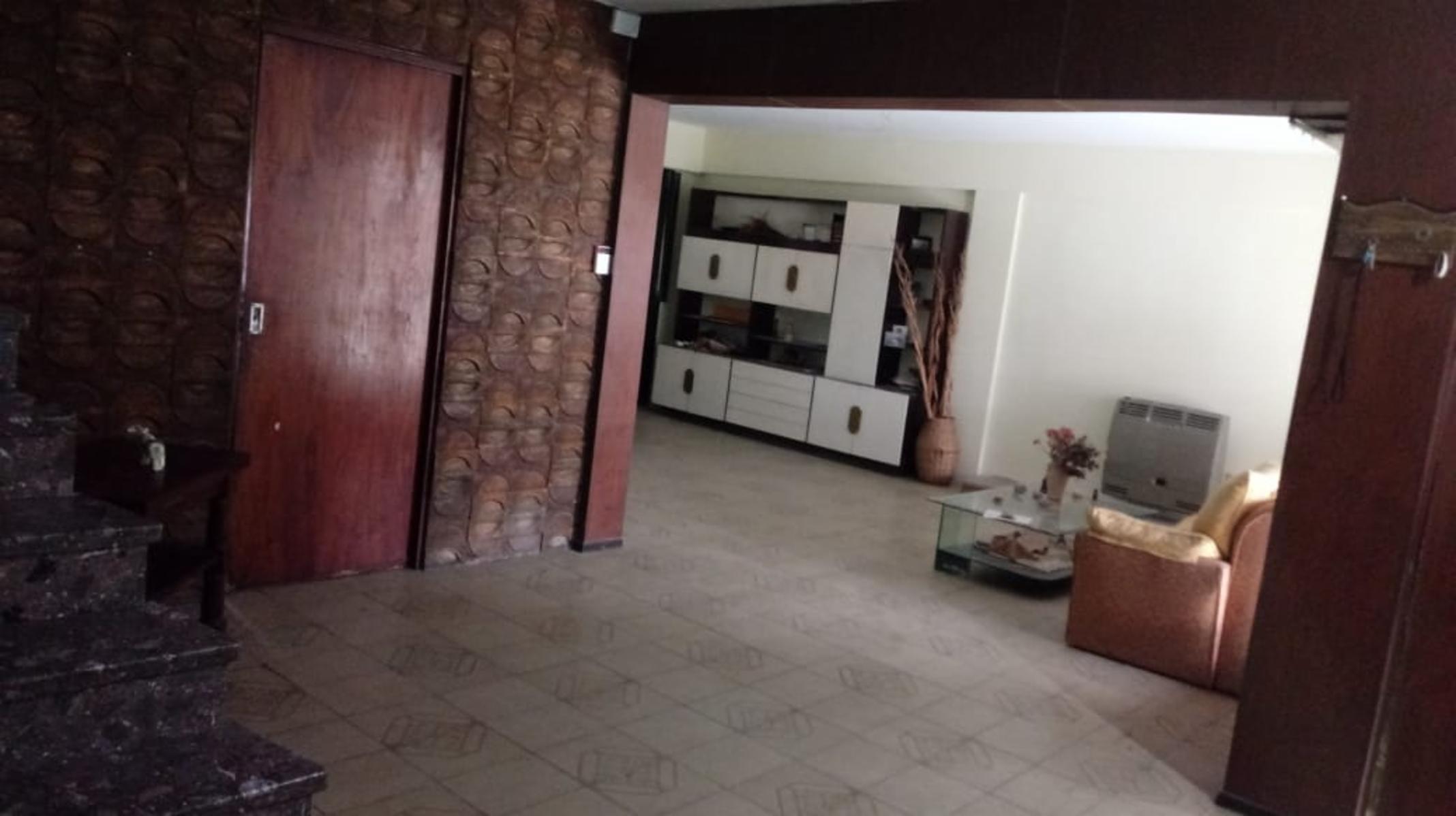 Venta, Casa de dos plantas Paso del Rey Sur — foto 4