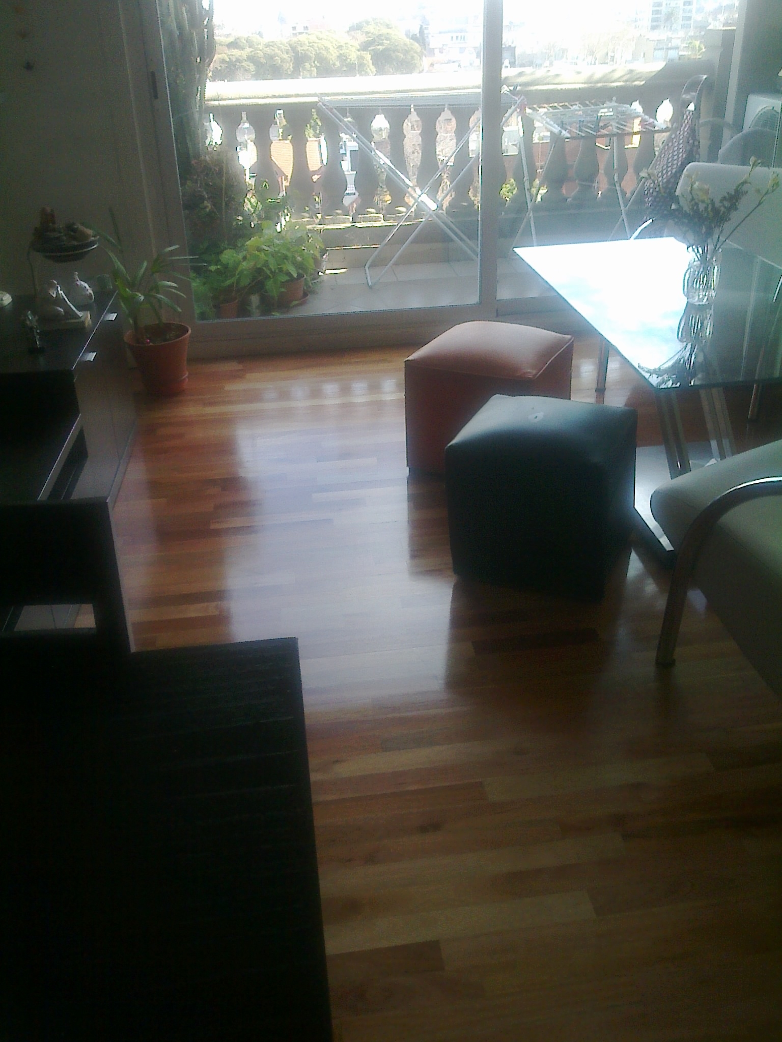INCREIBLE DEPARTAMENTO EXCELENTE ESTADO SOBRE AVDA. SAN ISIDRO LABRADOR — foto 5