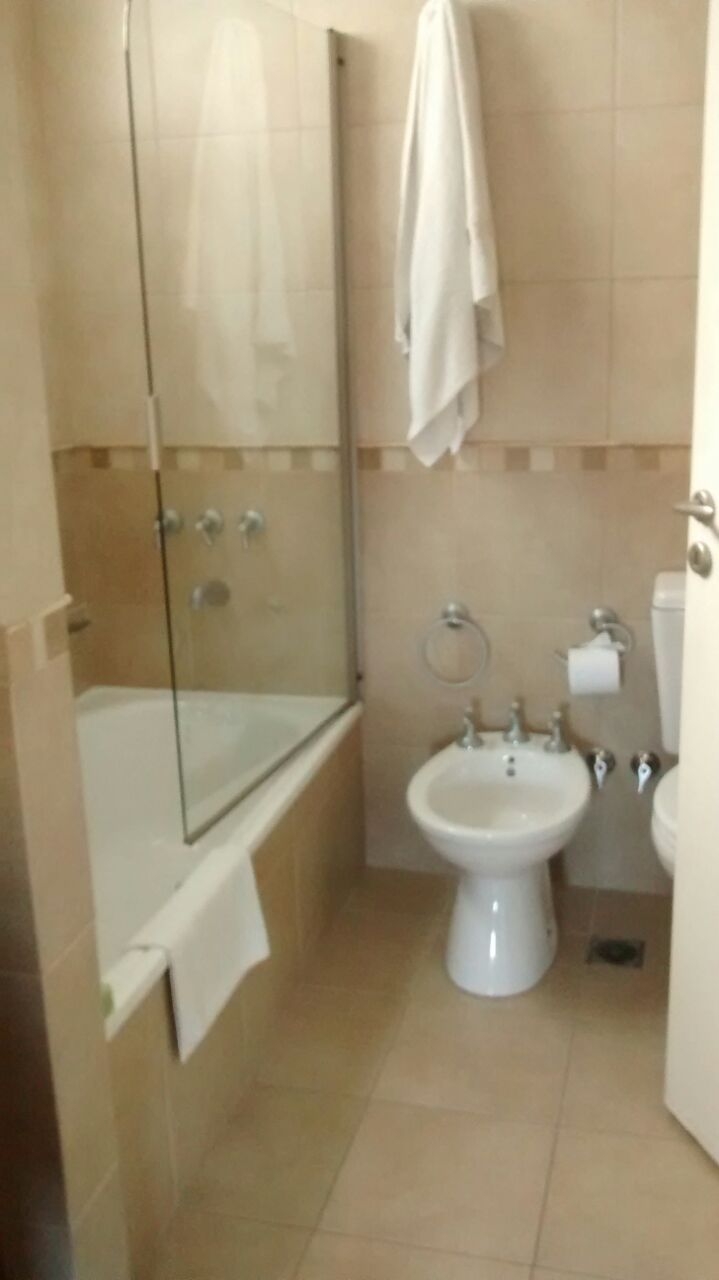 INCREIBLE DEPARTAMENTO EXCELENTE ESTADO SOBRE AVDA. SAN ISIDRO LABRADOR — foto 8