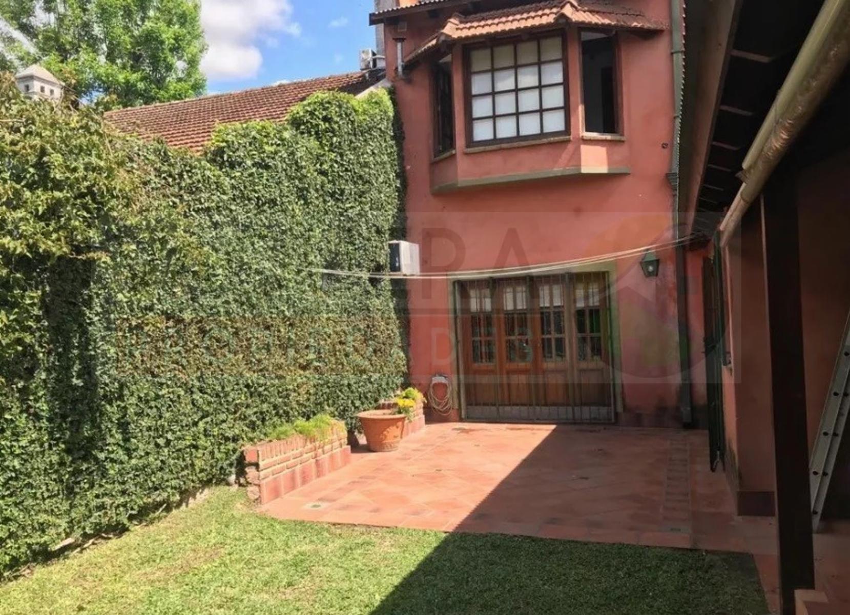 Elegante casa de dos plantas sobre lote propio en San Fernando — foto 14