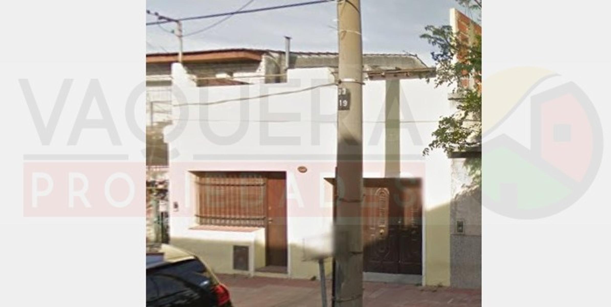 Solido y Amplio PH Al Frente con Garage en San Fernando.