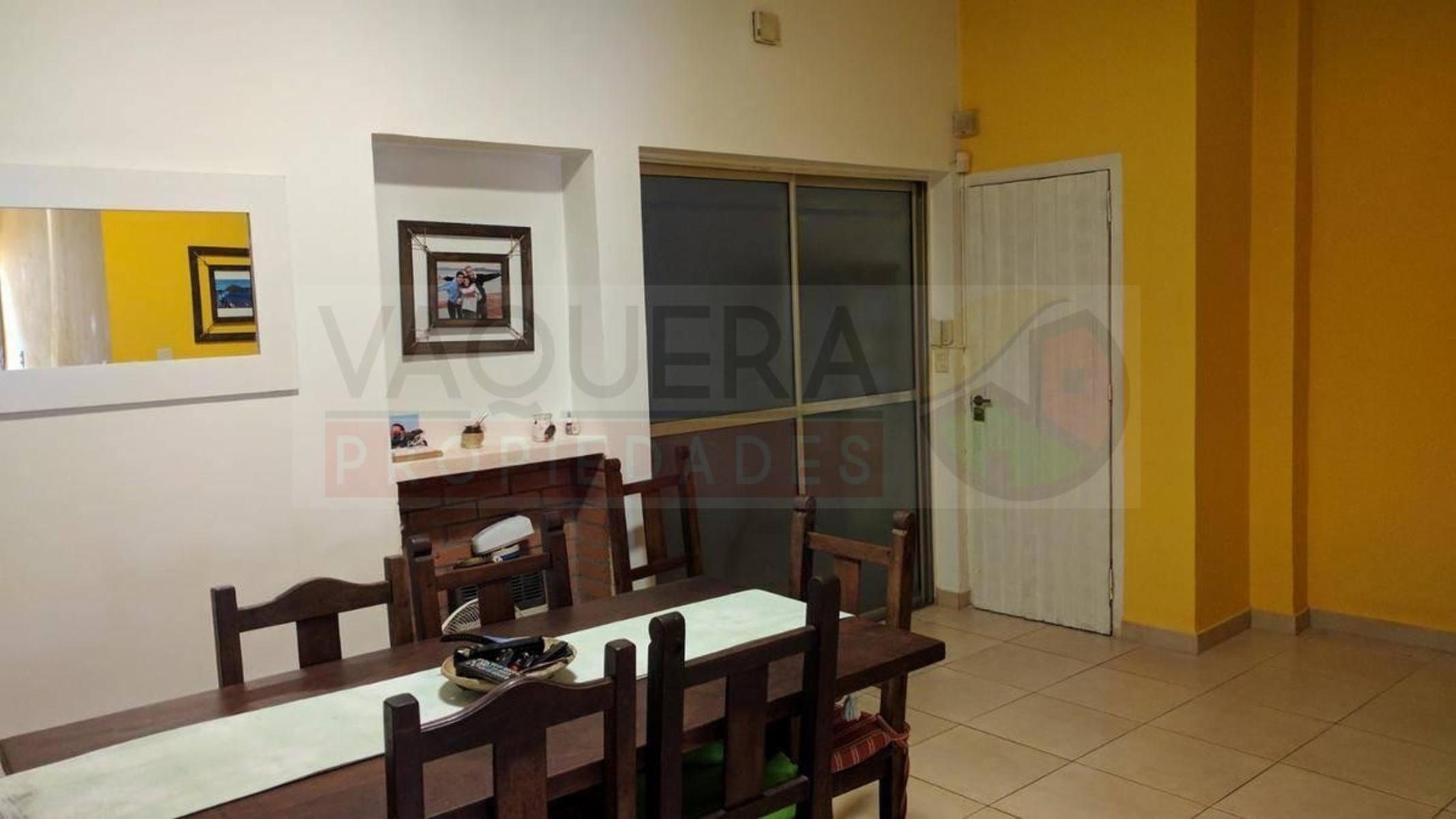 Amplio PH Planta Baja Al Frente, Tipo Casa, Totalmente Independiente. APTO CREDITO. — foto 3