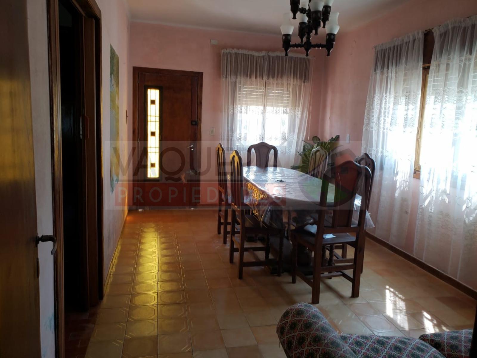 Chalet en venta en Las Toninas. Cerca de la playa. — foto 2