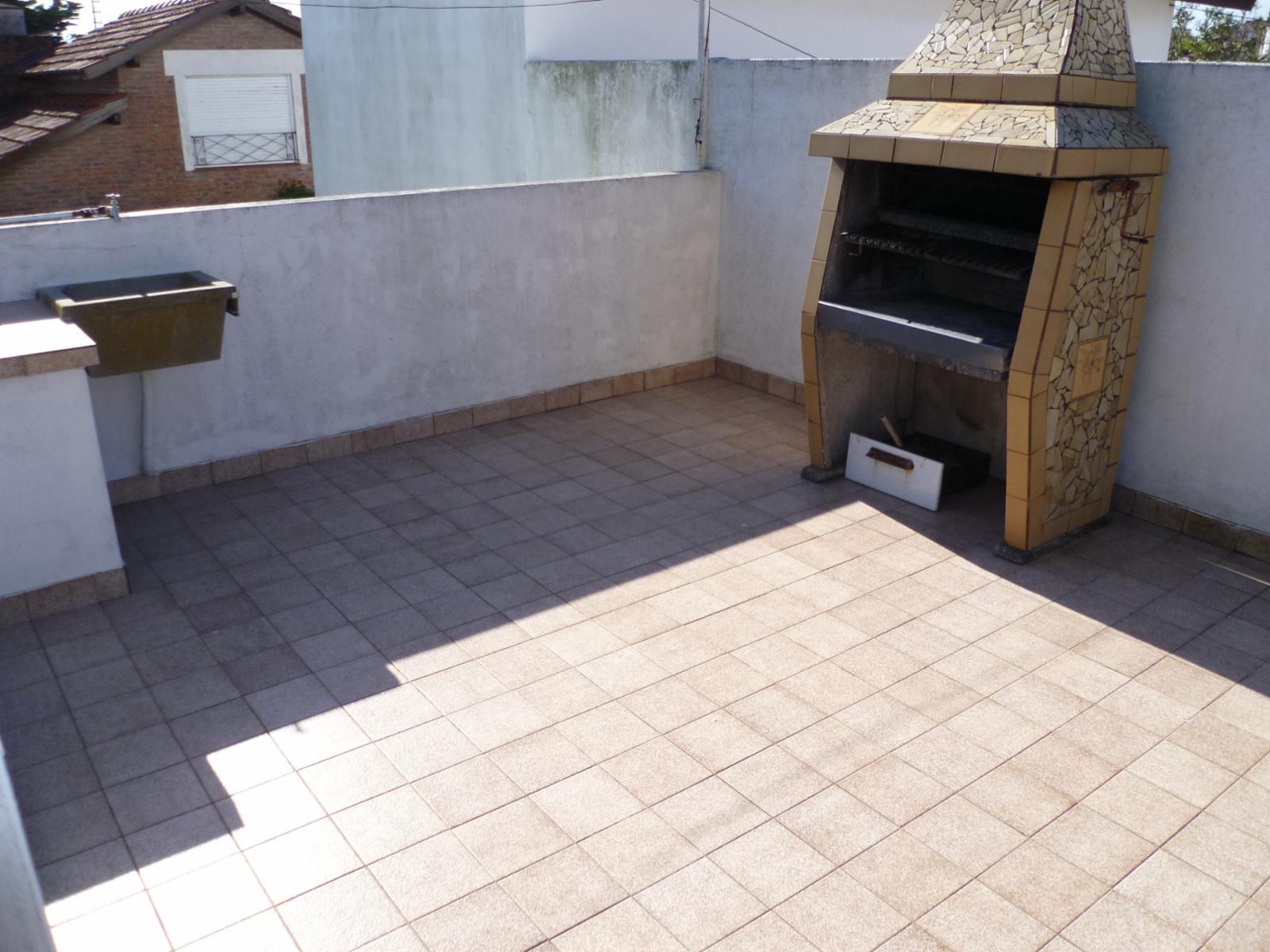 Hermosa y solida propiedad en venta en Santa Teresita. — foto 15