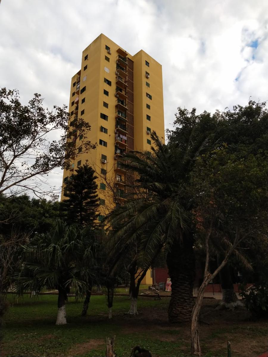 Departamento de tres dormitorios en venta en Villa Madero